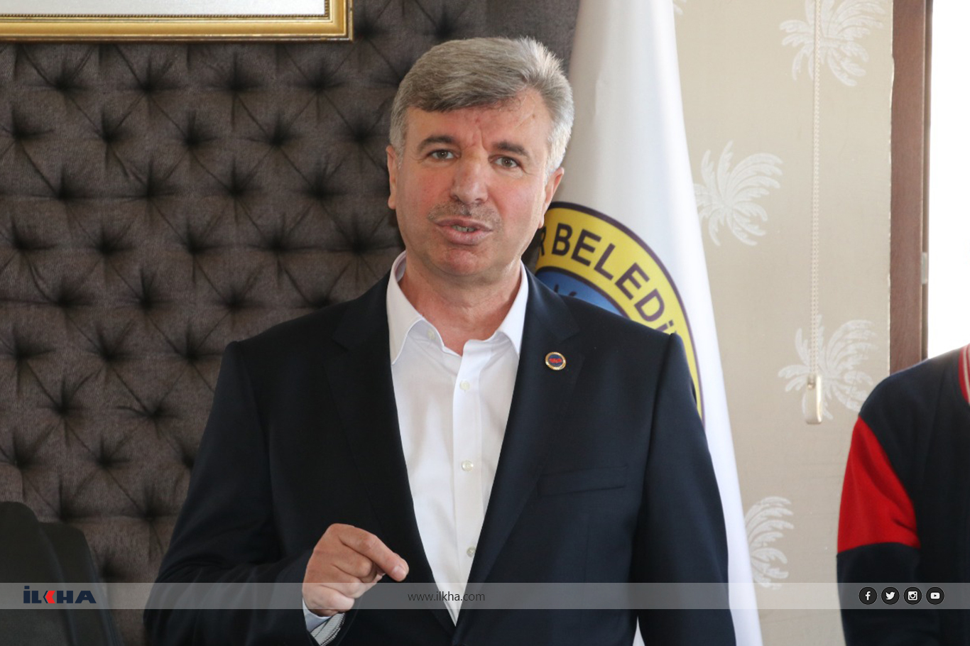 HÜDA PAR'ın belde belediye başkanından Gazze'ye 500 bin lira hibe HÜDA PAR'ın belde belediye başkanından Gazze'ye 500 bin lira hibe
