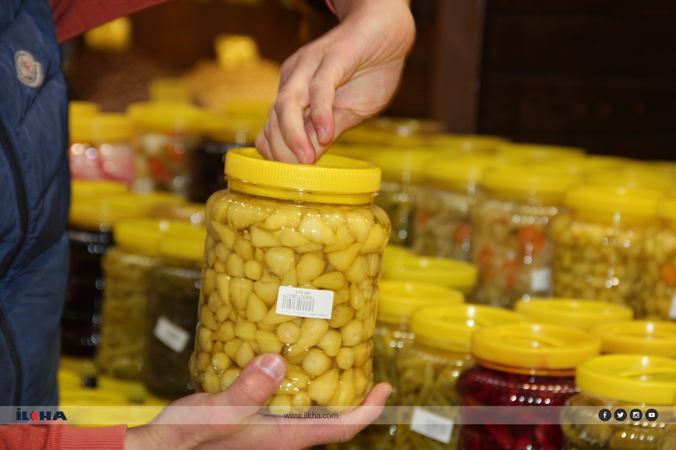 Turşuya kış talebi: 30'u aşkın çeşidiyle tezgâhlarda