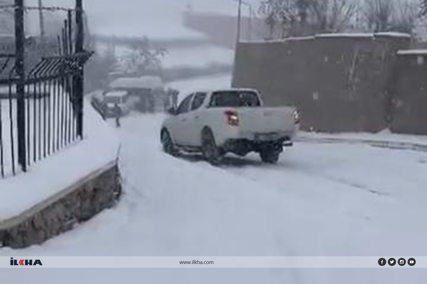 Şırnakta yollar buz pistine döndü (8)