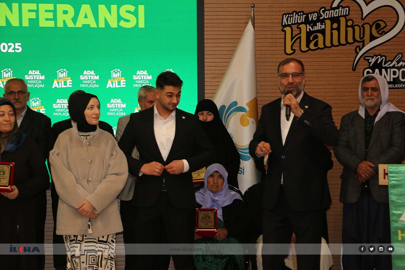 HÜDA PAR Şanlıurfa'da "Son Kale Aile" konferansı düzenlendi