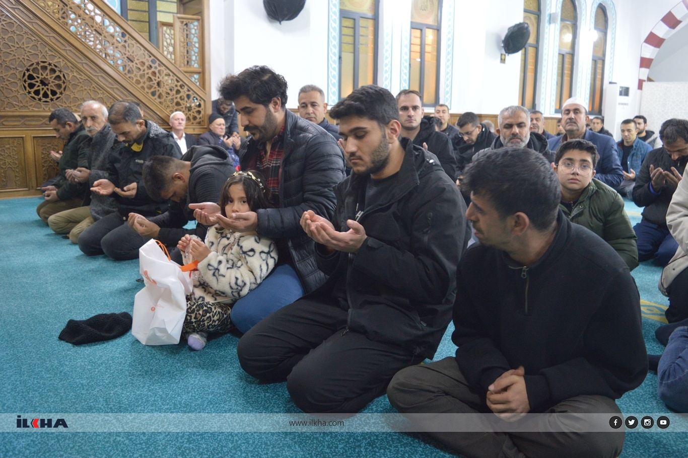 Siirt’te Regaib Kandili’nde Filistin ve mazlum coğrafyalar için dualar edildi