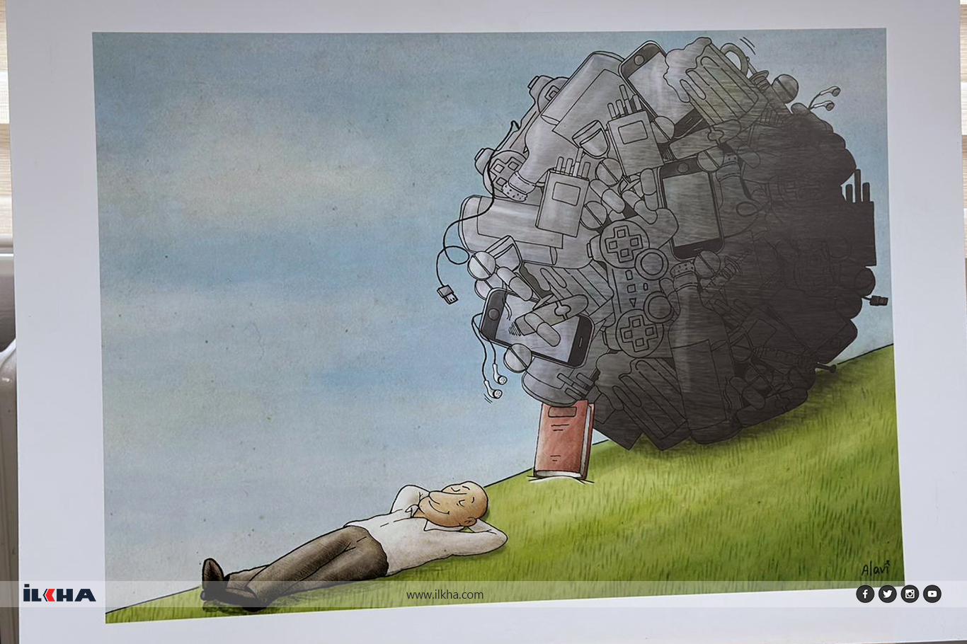 Adana'da "Sağlıklı Nesil Sağlıklı Gelecek" resim sergisi ziyarete açıldı