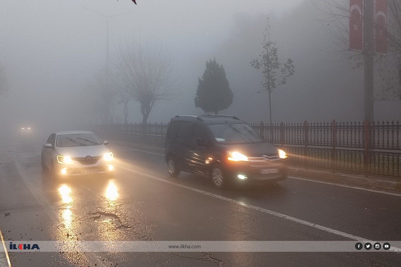 Mardin güne yoğun sisle uyandı: Görüş mesafesi 5 metreye kadar düştü