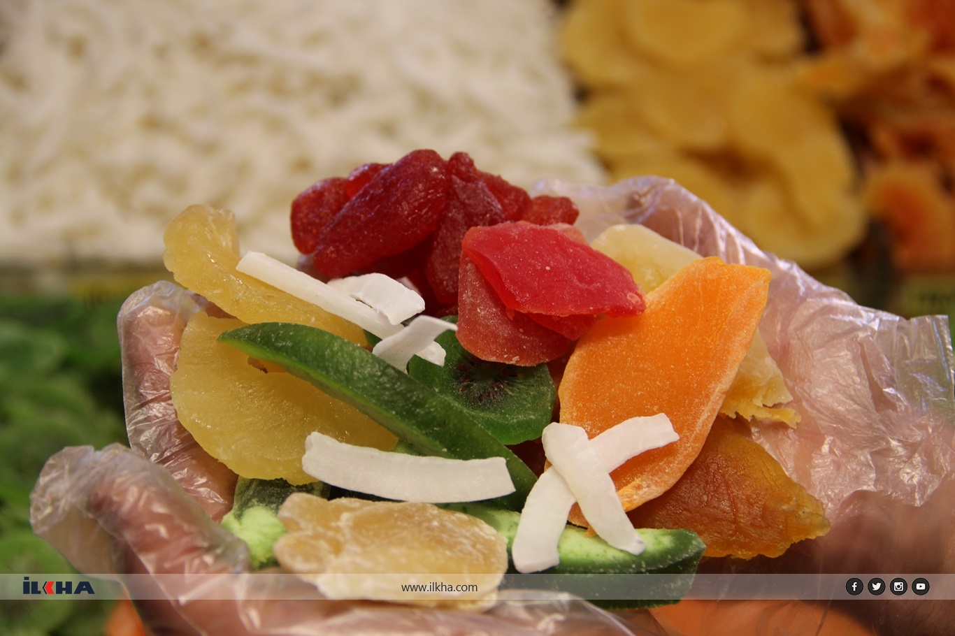 Aktarlarda tropikal kuru meyvelere yoğun ilgi