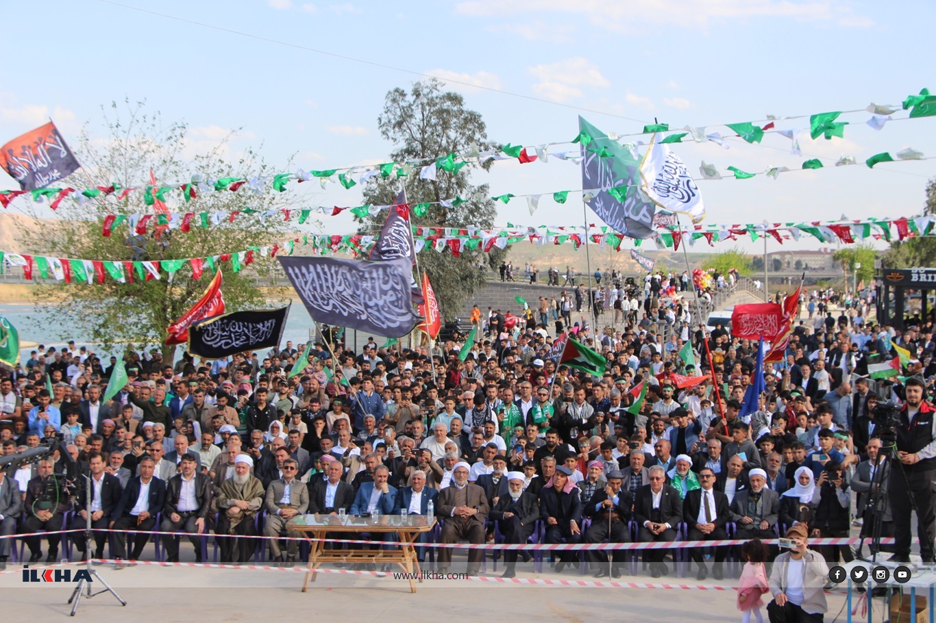 Mevlid-i Nebi etkinliğine katılan Peygamber Sevdalısı kadınlar, duygularını paylaştı