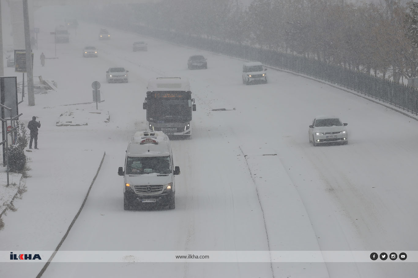 Diyarbakır’da karla mücadele yetersiz kaldı, ulaşım aksadı