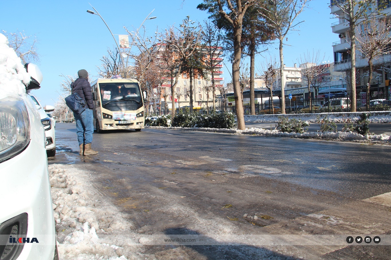 Usta sürüş eğitmenlerinden buzlu yollara karşı hayati uyarılar