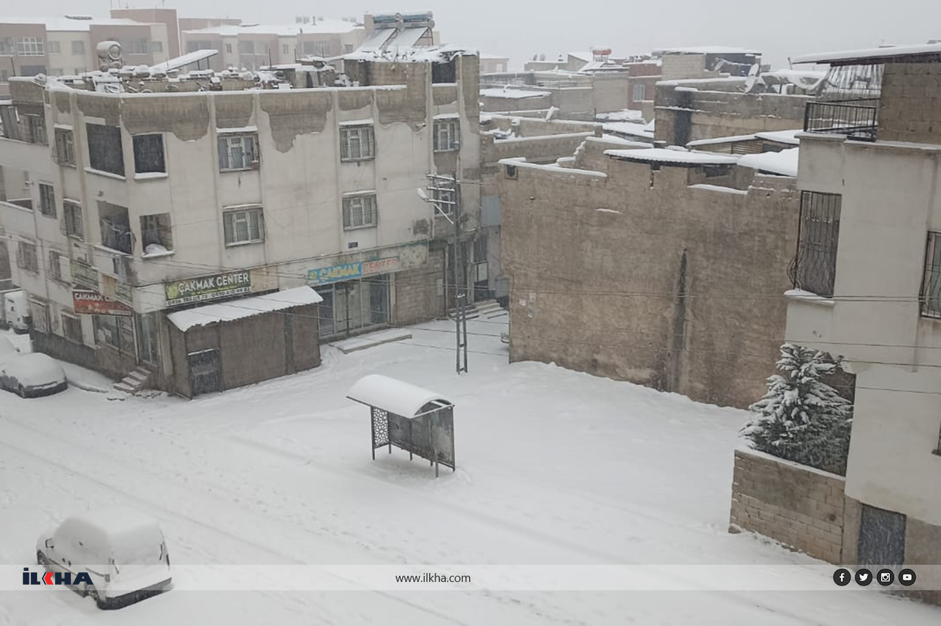 Gaziantep'te gece başlayan kar yağışı devam ediyor