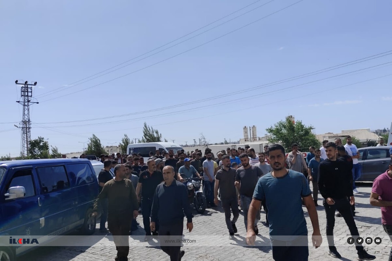 Sanayi sitesi esnafından yüzde 300 kira zammına tepki: Kepenkler kapatıldı Sanayi sitesi esnafından yüzde 300 kira zammına tepki: Kepenkler kapatıldı