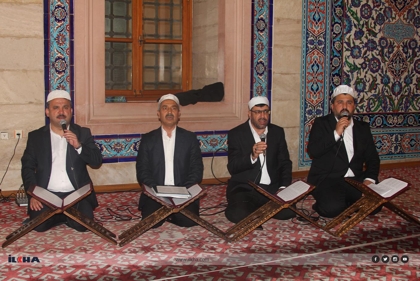 Adana'da Regaib Kandili idrak edildi Adana'da Regaib Kandili idrak edildi