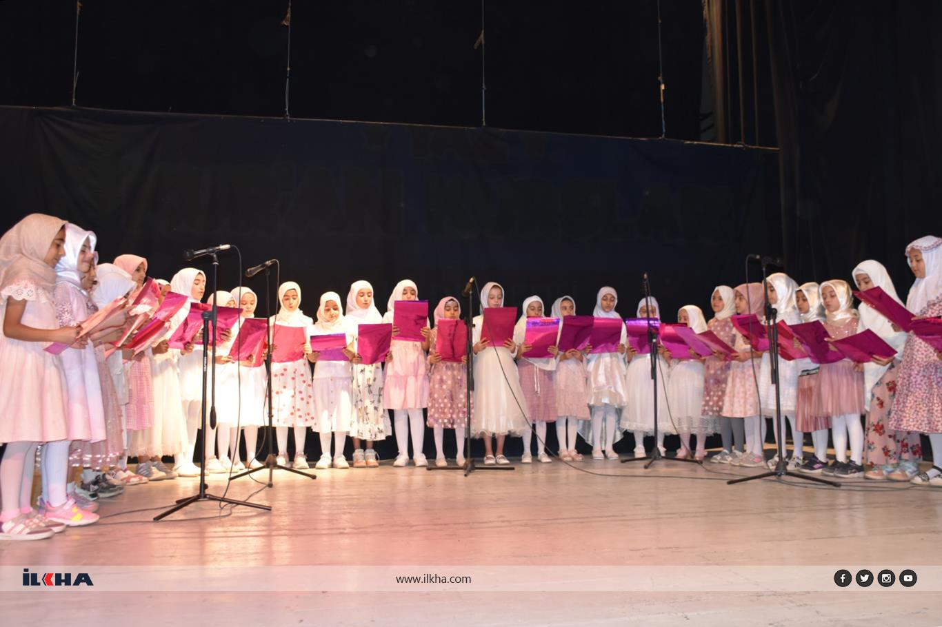 Yaz Kur'an kursları final programları göz dolduruyor Yaz Kur'an kursları final programları göz dolduruyor