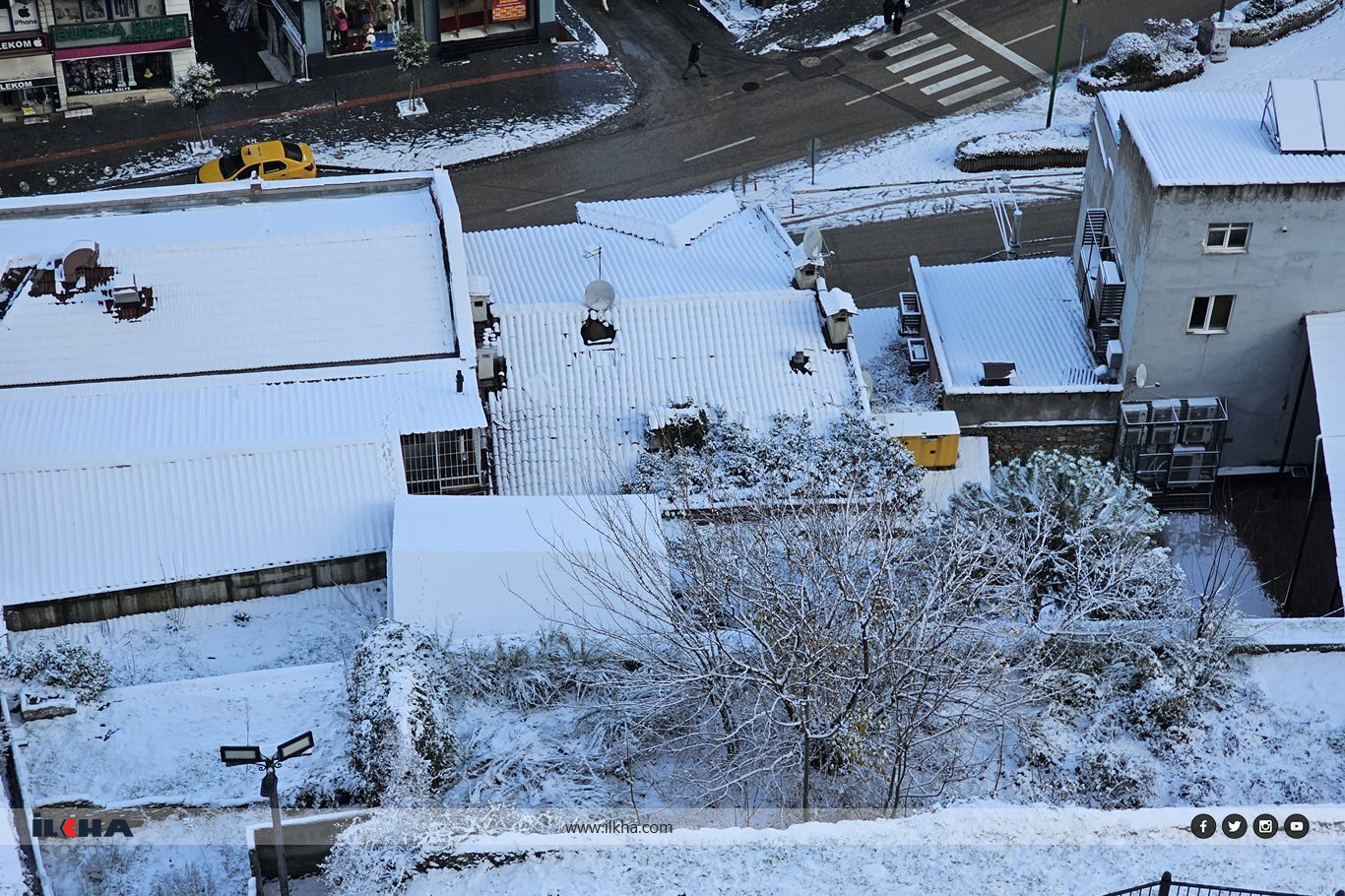 Kar yağışı Bursa’ya kartpostallık görüntüler sundu