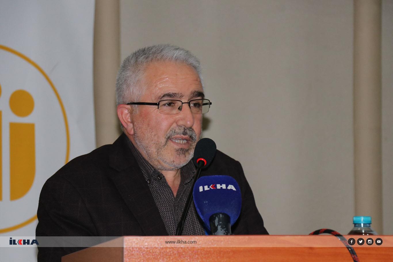 Dr. Turan: Tüketimde aşırıya gitmesek Yahudilerin etki alanının dışına çıkarız Dr. Turan: Tüketimde aşırıya gitmesek Yahudilerin etki alanının dışına çıkarız