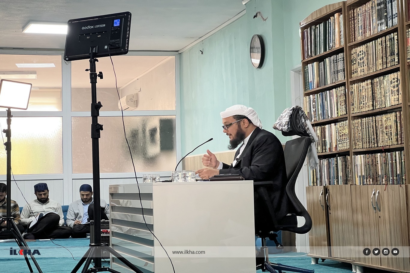 Yemenli alim Şeyh Lebib Necîb’in fıkıh dersleri Diyarbakır’da başladı Yemenli alim Şeyh Lebib Necîb’in fıkıh dersleri Diyarbakır’da başladı