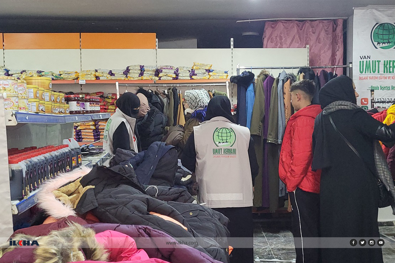 Umut Kervanı’ndan Van’da ihtiyaç sahiplerine kışlık giyim yardımı