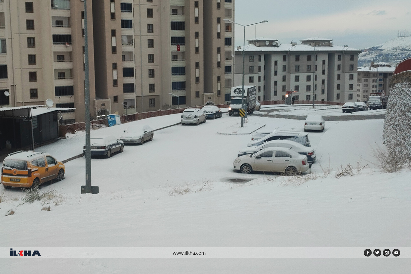 Malatya'da kış mevsiminin ilk kar yağışı: Sevinç ve mağduriyet bir arada 