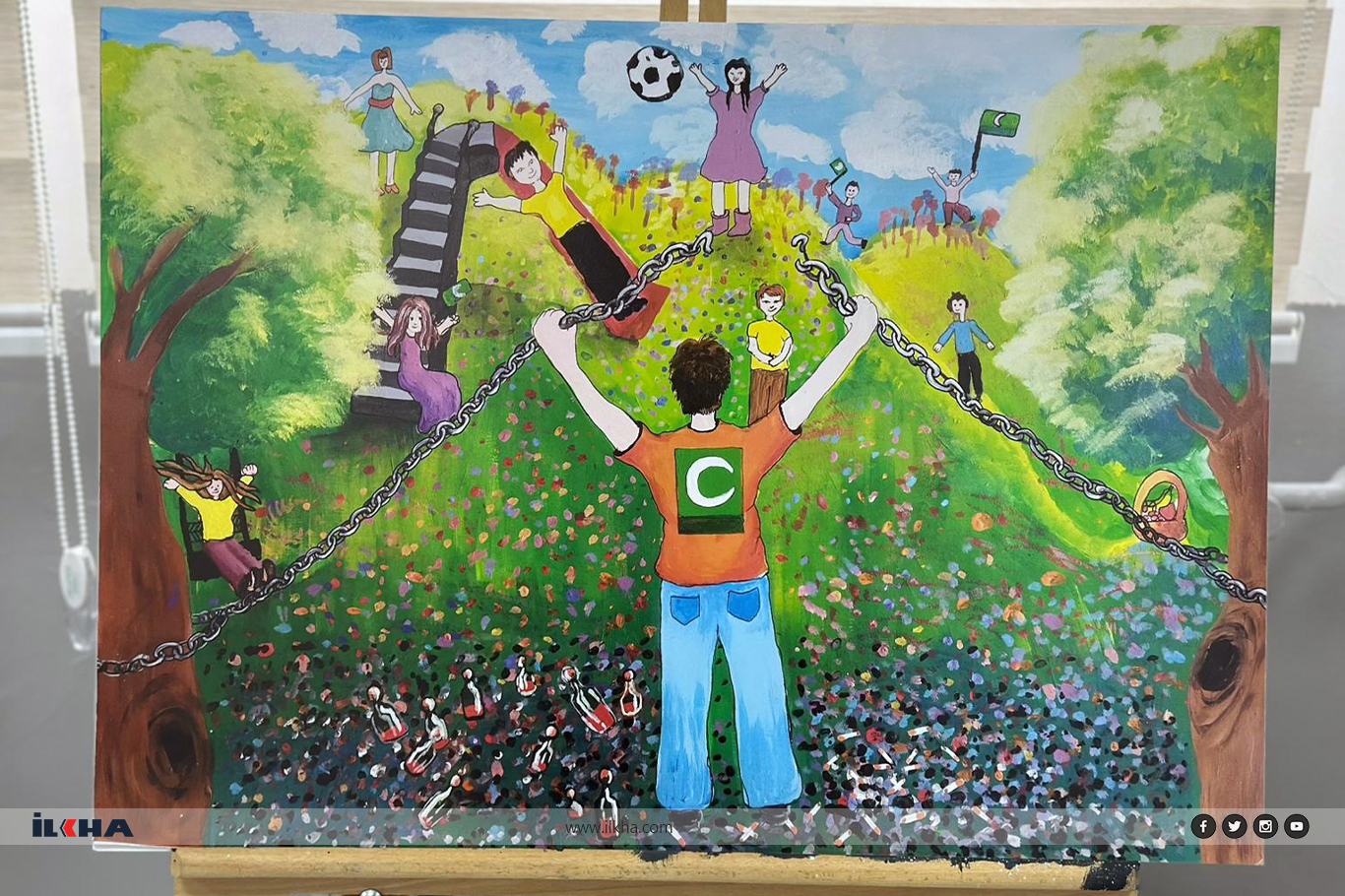 Adana'da "Sağlıklı Nesil Sağlıklı Gelecek" resim sergisi ziyarete açıldı