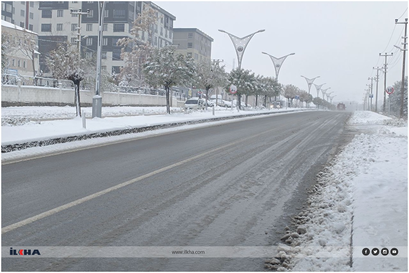 Bitlis’te yoğun kar yağışı ve fırtına: 180 köy yolu ulaşıma kapandı