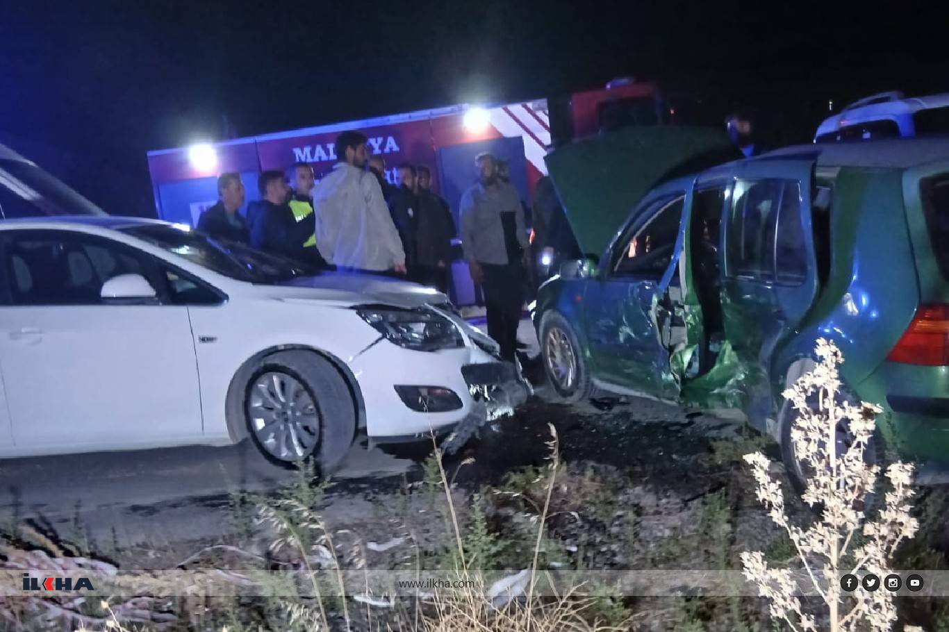 Malatya'da zincirleme kaza: 2 yaralı Malatya'da zincirleme kaza: 2 yaralı