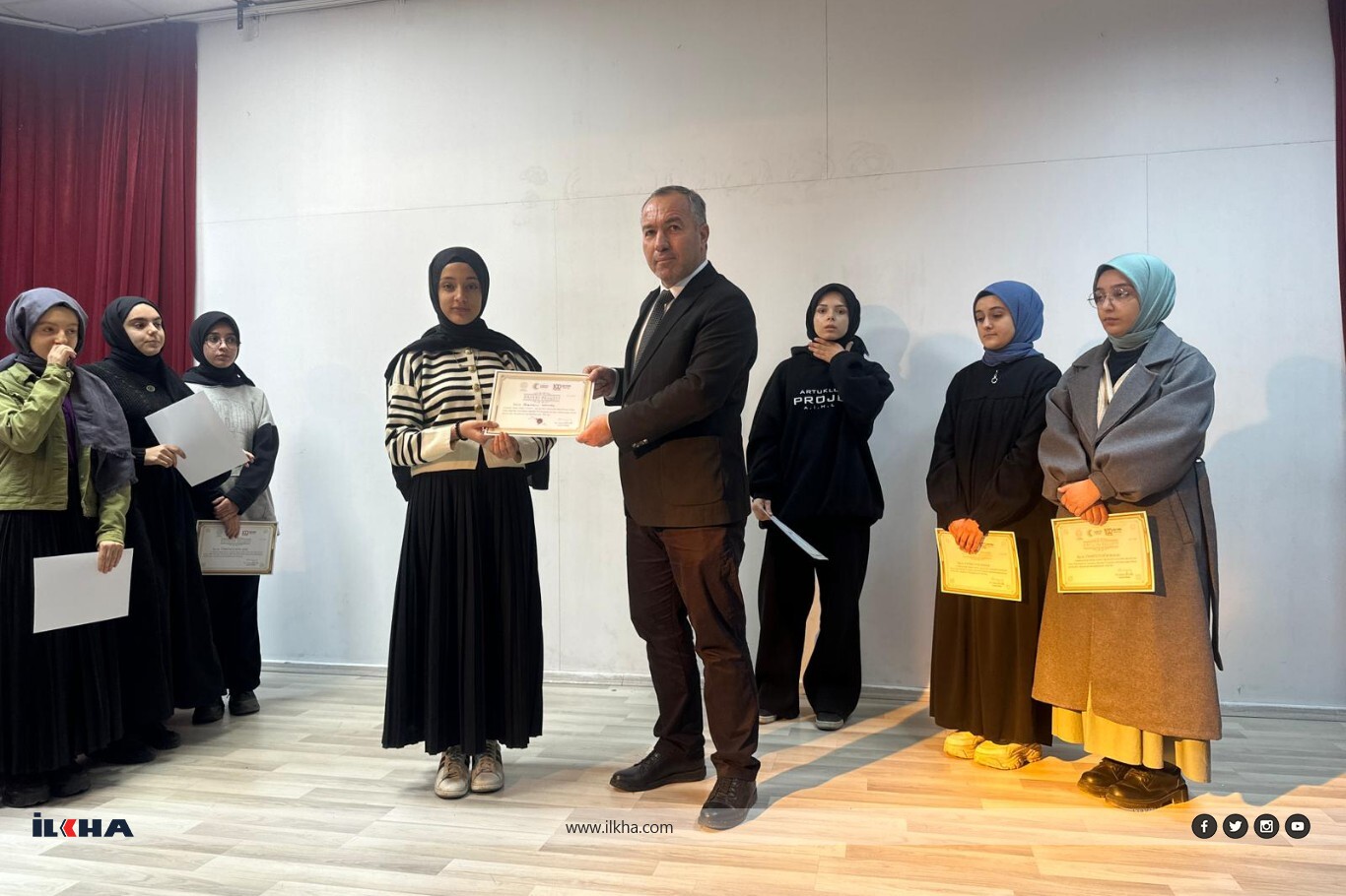 Mardin’de genç hafızlar  finalde bir araya geldi