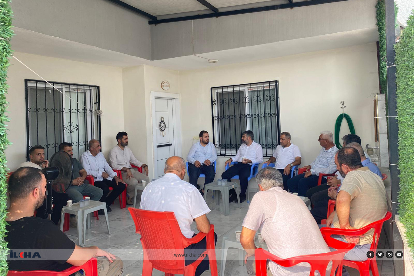 HÜDA PAR Milletvekili Faruk Dinç saldırıya uğrayan müezzini ziyaret etti HÜDA PAR Milletvekili Faruk Dinç saldırıya uğrayan müezzini ziyaret etti