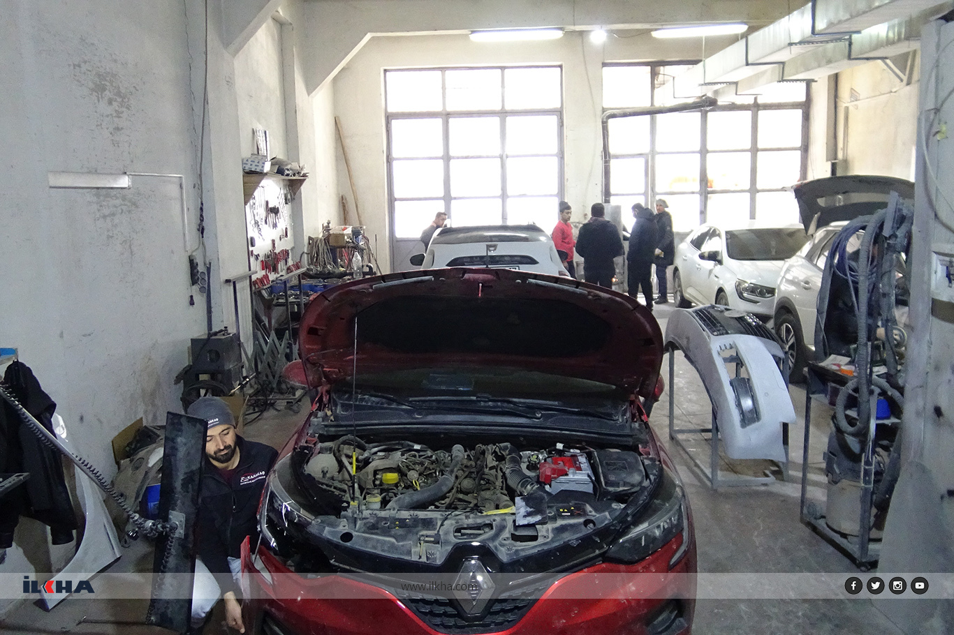 Yağışlar kazaları artırdı, kaportacılar taleplere yetişemiyor