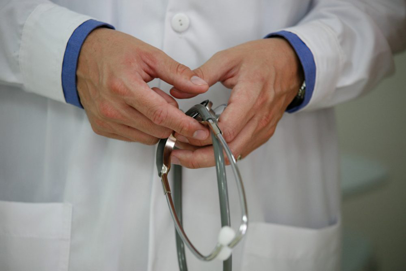 İntörn doktorların aylık ödemeleri net asgari ücret seviyesine çıkarıldı İntörn doktorların aylık ödemeleri net asgari ücret seviyesine çıkarıldı
