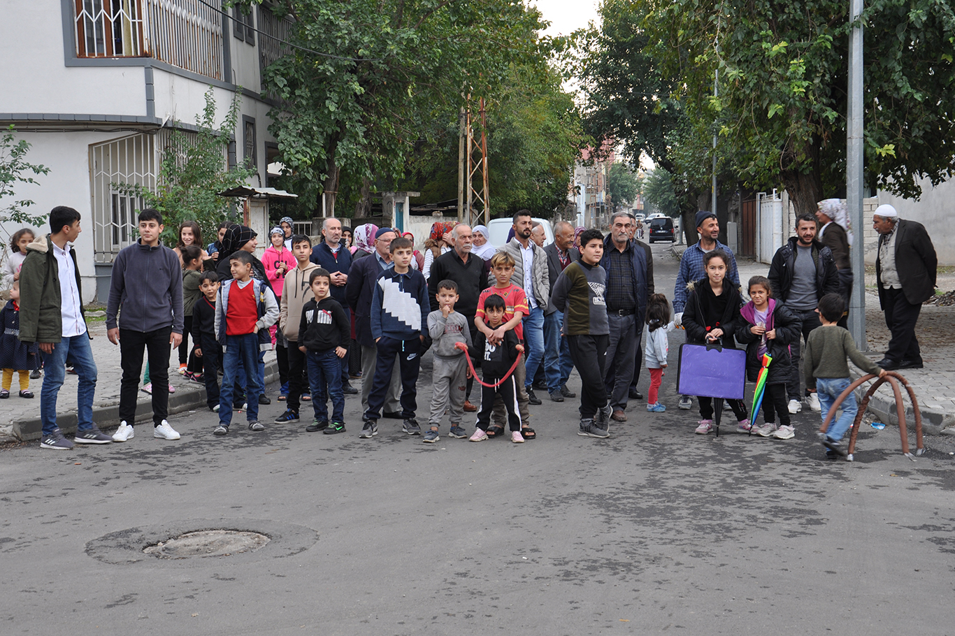 Batman'daki mahalle sakinleri doğal gaz istiyor Batman'daki mahalle sakinleri doğal gaz istiyor