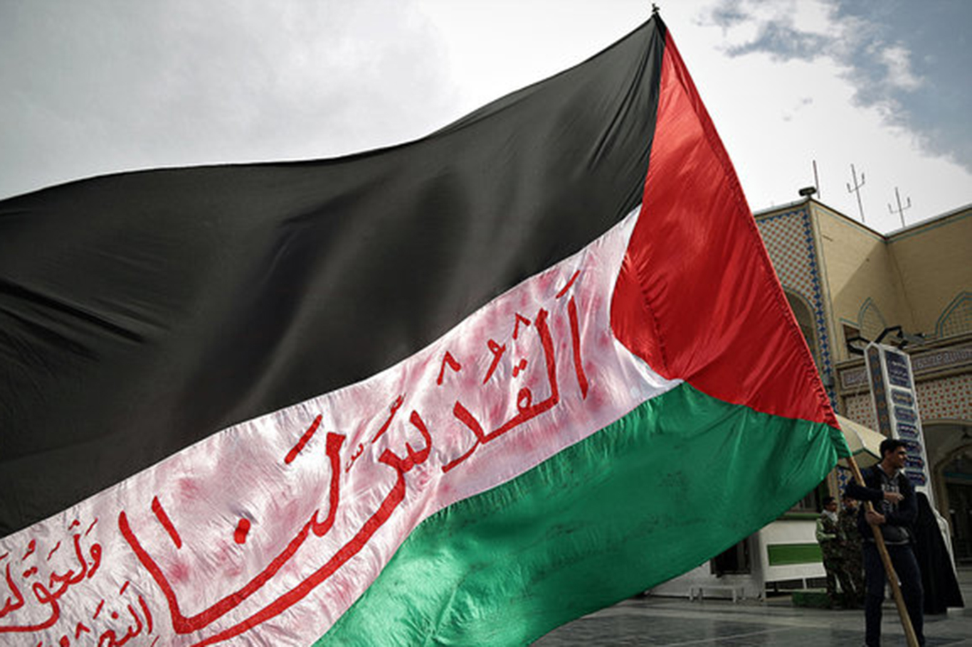 Palestine PM calls on US to cancel plan for a new embassy in Jerusalem