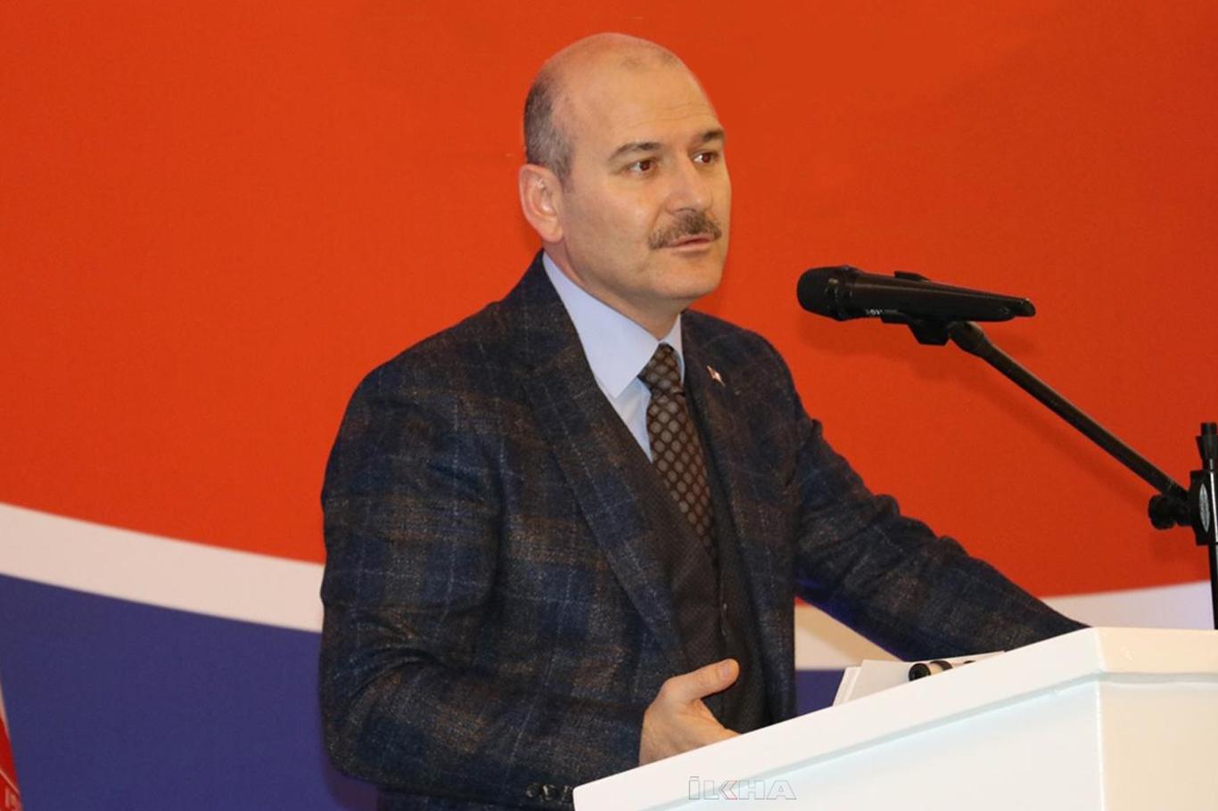 Wezîr Soylu: 3 ton metamfetamîn hat bidestxistin: 12 kes hatin binçavkirin Wezîr Soylu: 3 ton metamfetamîn hat bidestxistin: 12 kes hatin binçavkirin