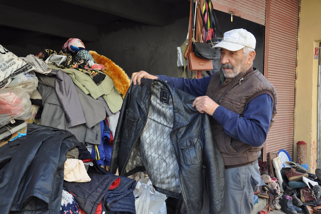 Alım gücünün düşmesi ikici el ürünlere talebi artırdı