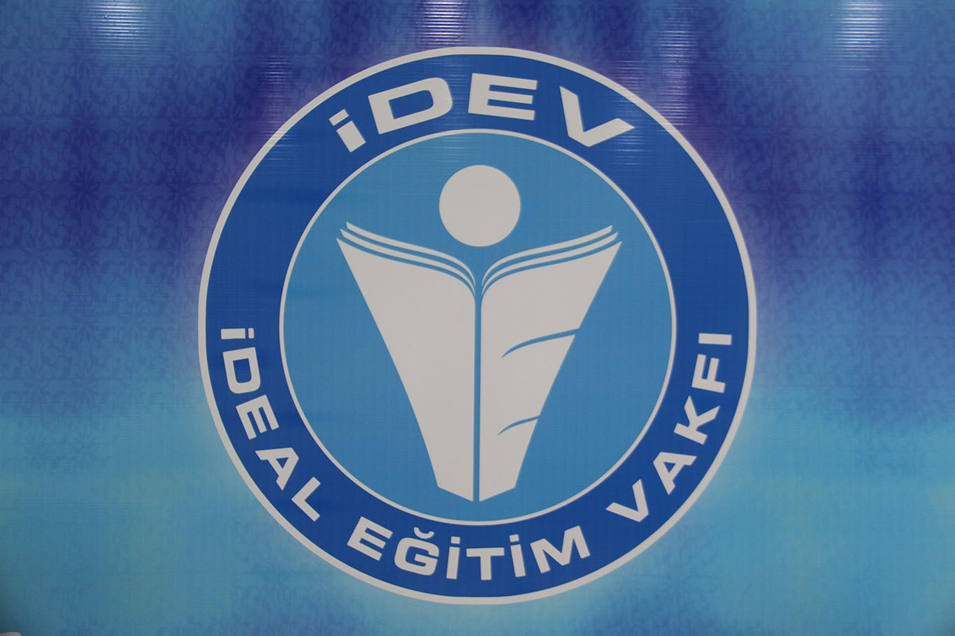 İDEV Başkanı Doyar: Kur'an'ın "Oku" emriyle başlaması İslam'ın ilme verdiği önemin göstergesidir