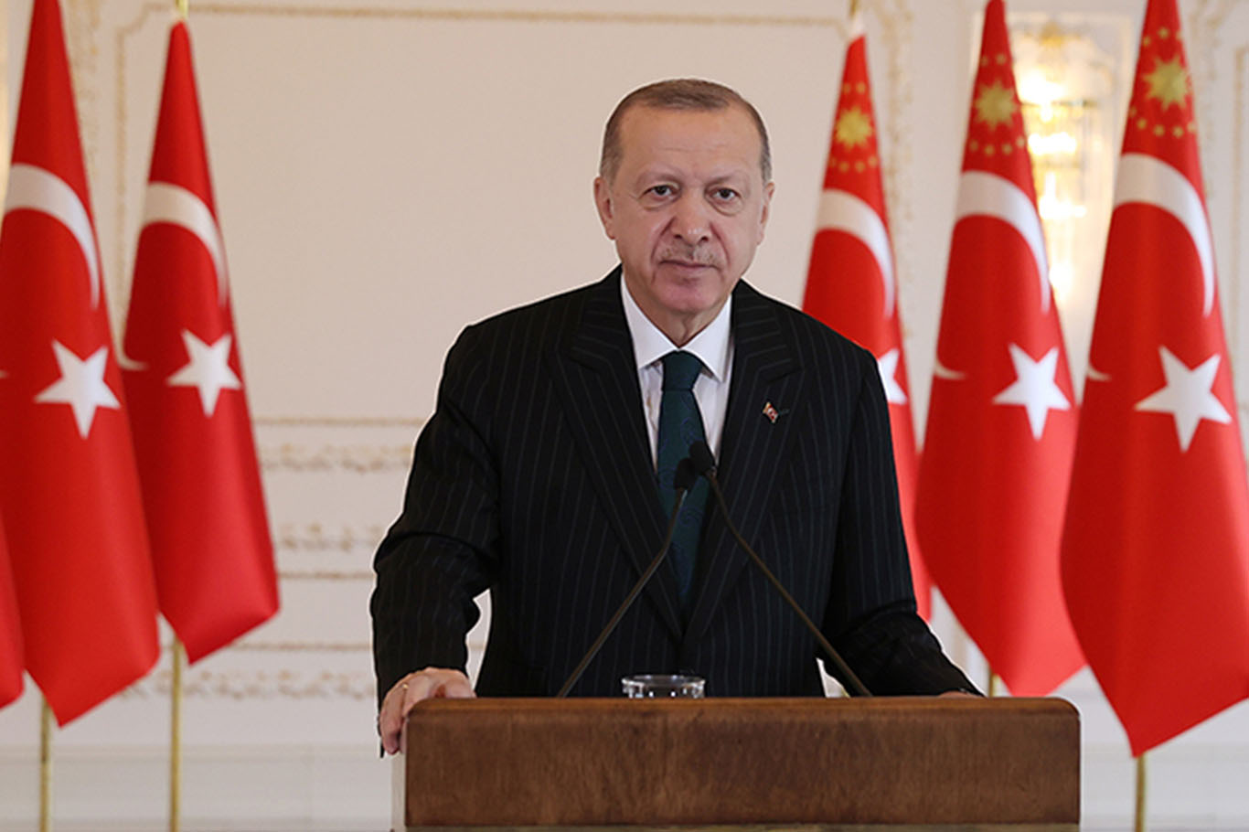 Erdoğan meets with teachers on the occasion of November 24 Teacher's Day