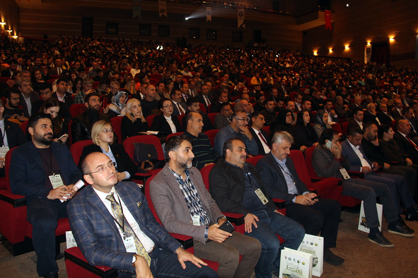 "Geçmişten Günümüze Uluslararası Ergani Sempozyumu" başladı