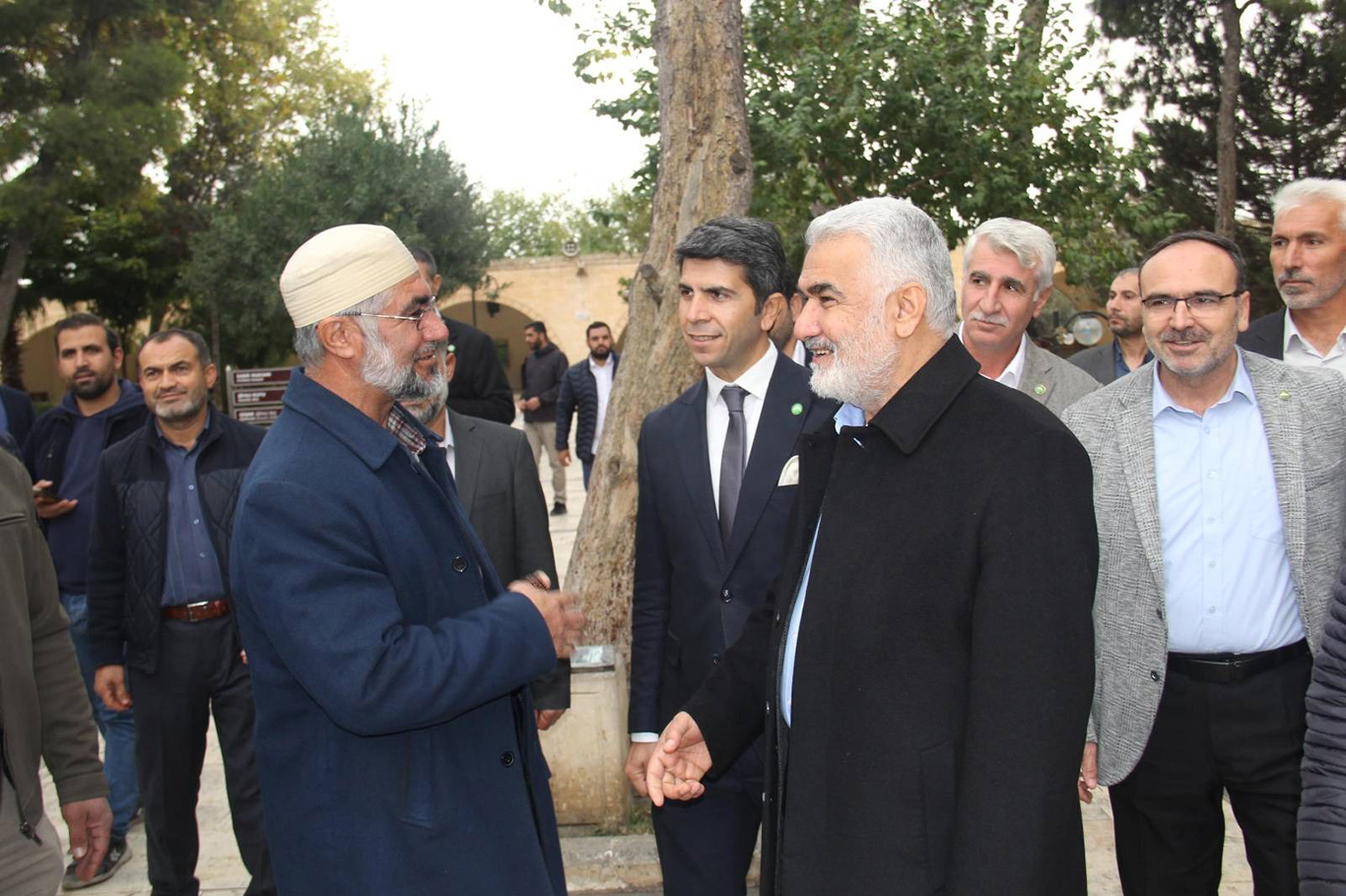 Yapıcıoğlu'ndan Eyyub Peygamber Camii'ne ziyaret