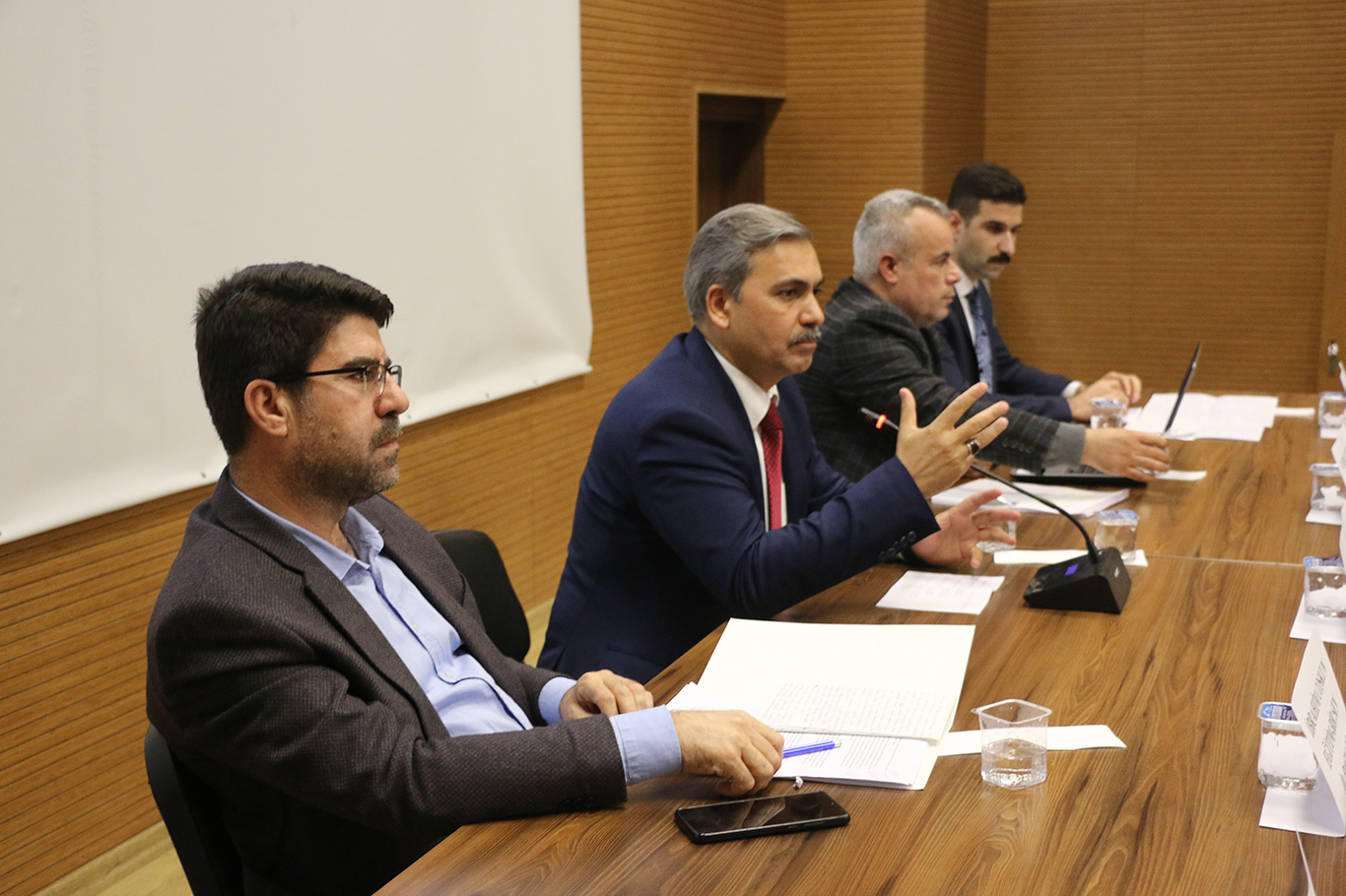 Şanlıurfa'da eğitimin sorunları ve çözüm önerileri konuşuldu