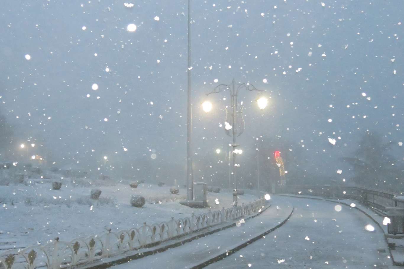 Meteoroloji'den Doğu Karadeniz'e "yoğun kar" uyarısı Meteoroloji'den Doğu Karadeniz'e "yoğun kar" uyarısı
