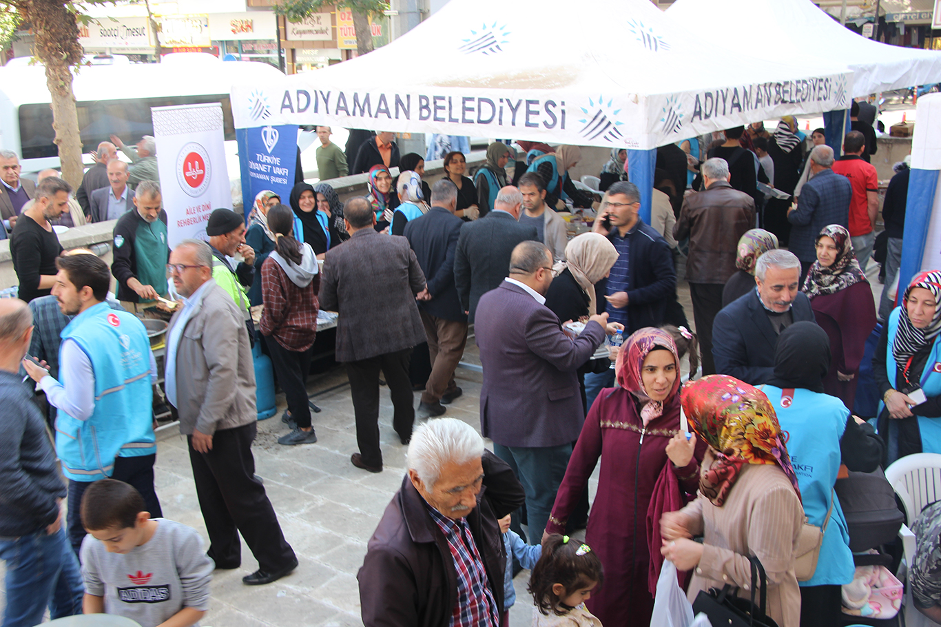 "Hediyem Kitap Olsun" kermesi açıldı