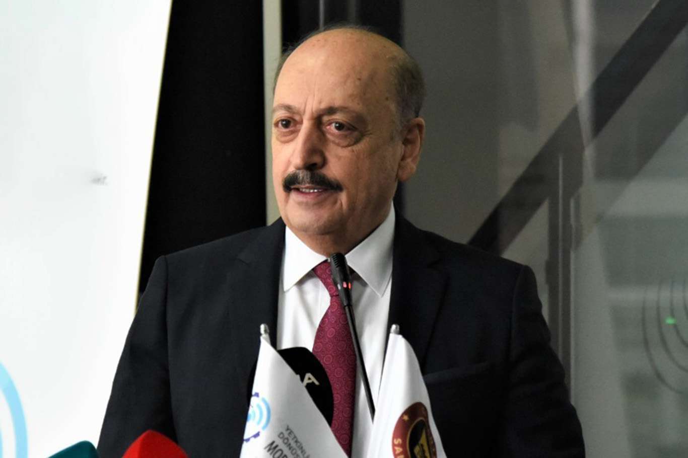 Bakan Bilgin'den EYT açıklaması Bakan Bilgin'den EYT açıklaması