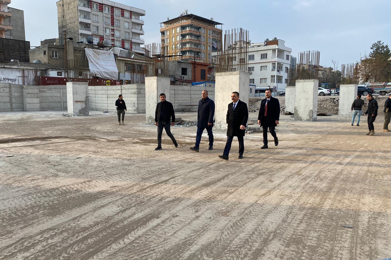 Siirt'in sosyal, ekonomik ve yaşam kültürüne değer katacak projeler hayata geçiriliyor Siirt'in sosyal, ekonomik ve yaşam kültürüne değer katacak projeler hayata geçiriliyor