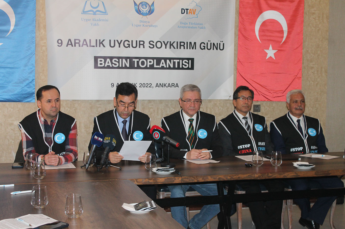 Uygurlu Müslümanlardan "9 Aralık Uygur Soykırım Günü" nedeniyle basın toplantısı