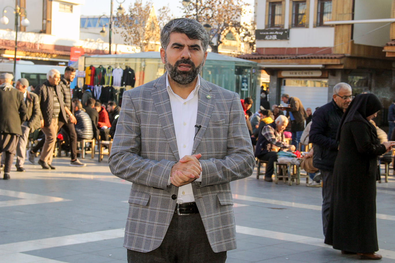 HÜDA PAR Diyarbakır İl Başkanı Dinç: İşsizlik sorunu çözülmeli, GAP bitirilmeli! HÜDA PAR Diyarbakır İl Başkanı Dinç: İşsizlik sorunu çözülmeli, GAP bitirilmeli!