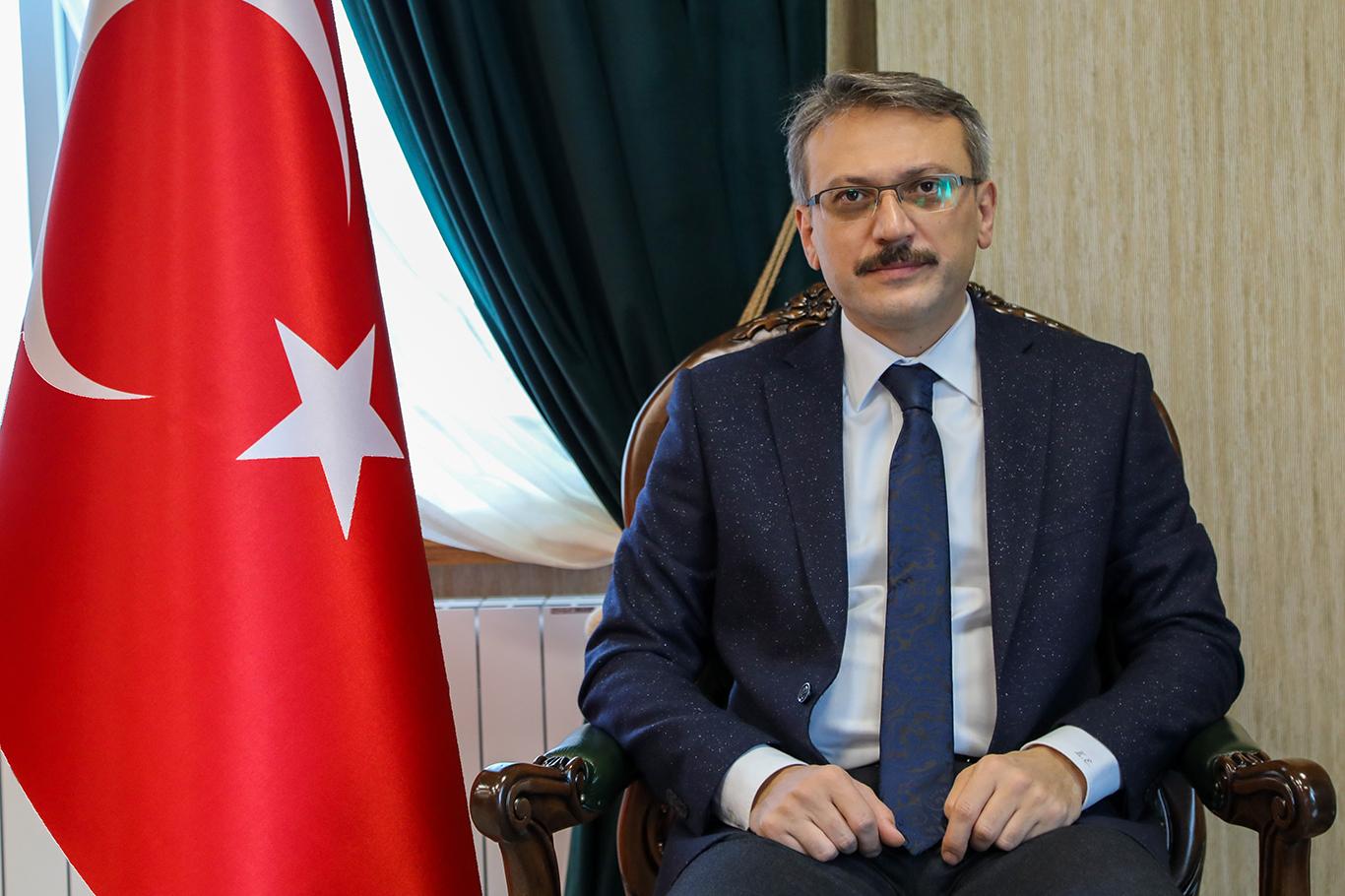 Bingöl Valisi Ekinci, Regaib Kandili dolayısıyla bir mesaj yayımladı Bingöl Valisi Ekinci, Regaib Kandili dolayısıyla bir mesaj yayımladı