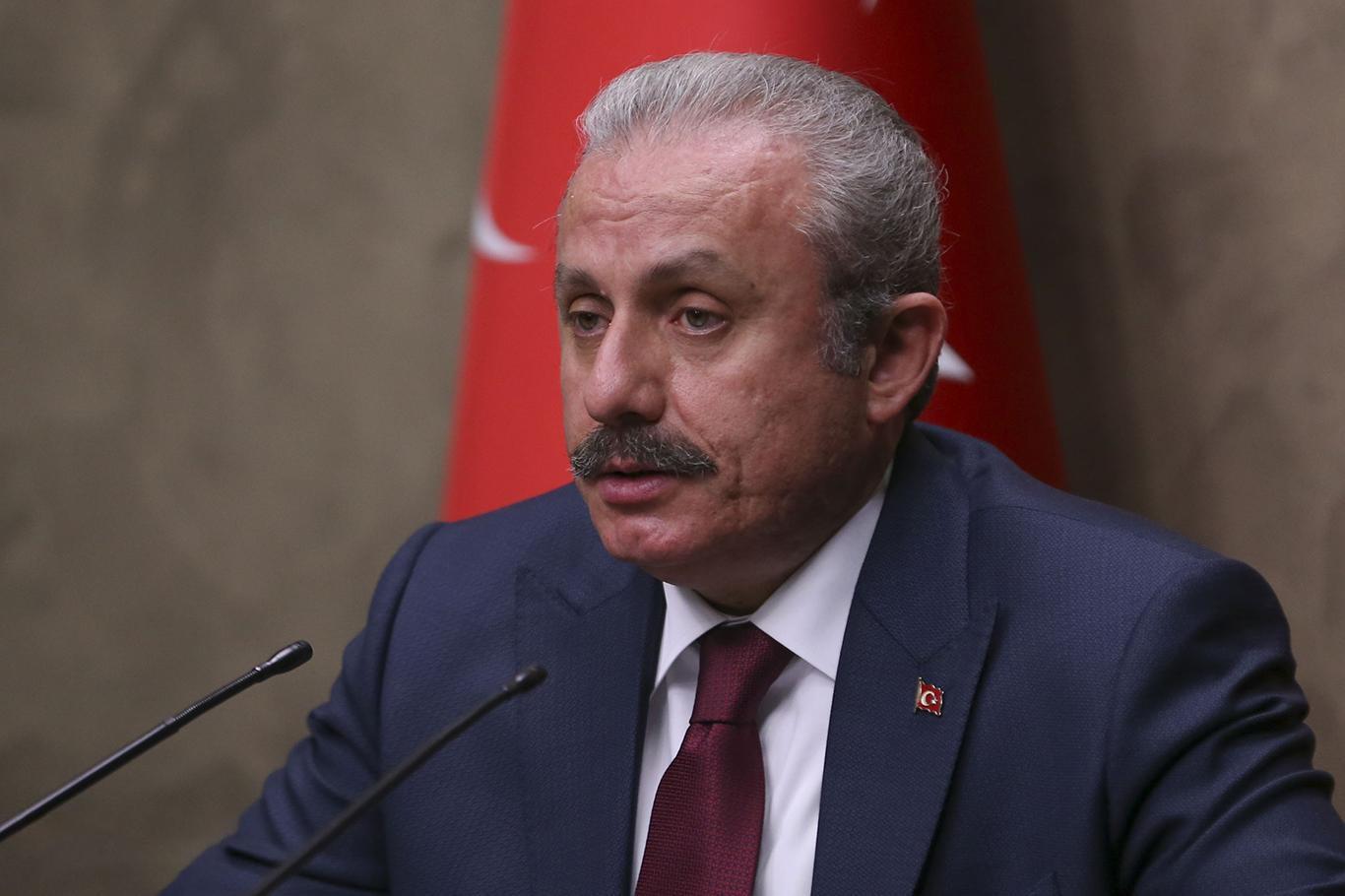 TBMM Başkanı Şentop'tan Batı'ya uyarı: Çıkacak yangın herkesi yakar TBMM Başkanı Şentop'tan Batı'ya uyarı: Çıkacak yangın herkesi yakar
