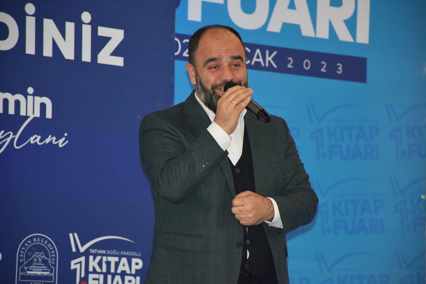 Yazar Ahmet Bulut: Herhangi bir hastalıktan değil, namazsızlık hastalığından ölmek daha tehlikeli Yazar Ahmet Bulut: Herhangi bir hastalıktan değil, namazsızlık hastalığından ölmek daha tehlikeli