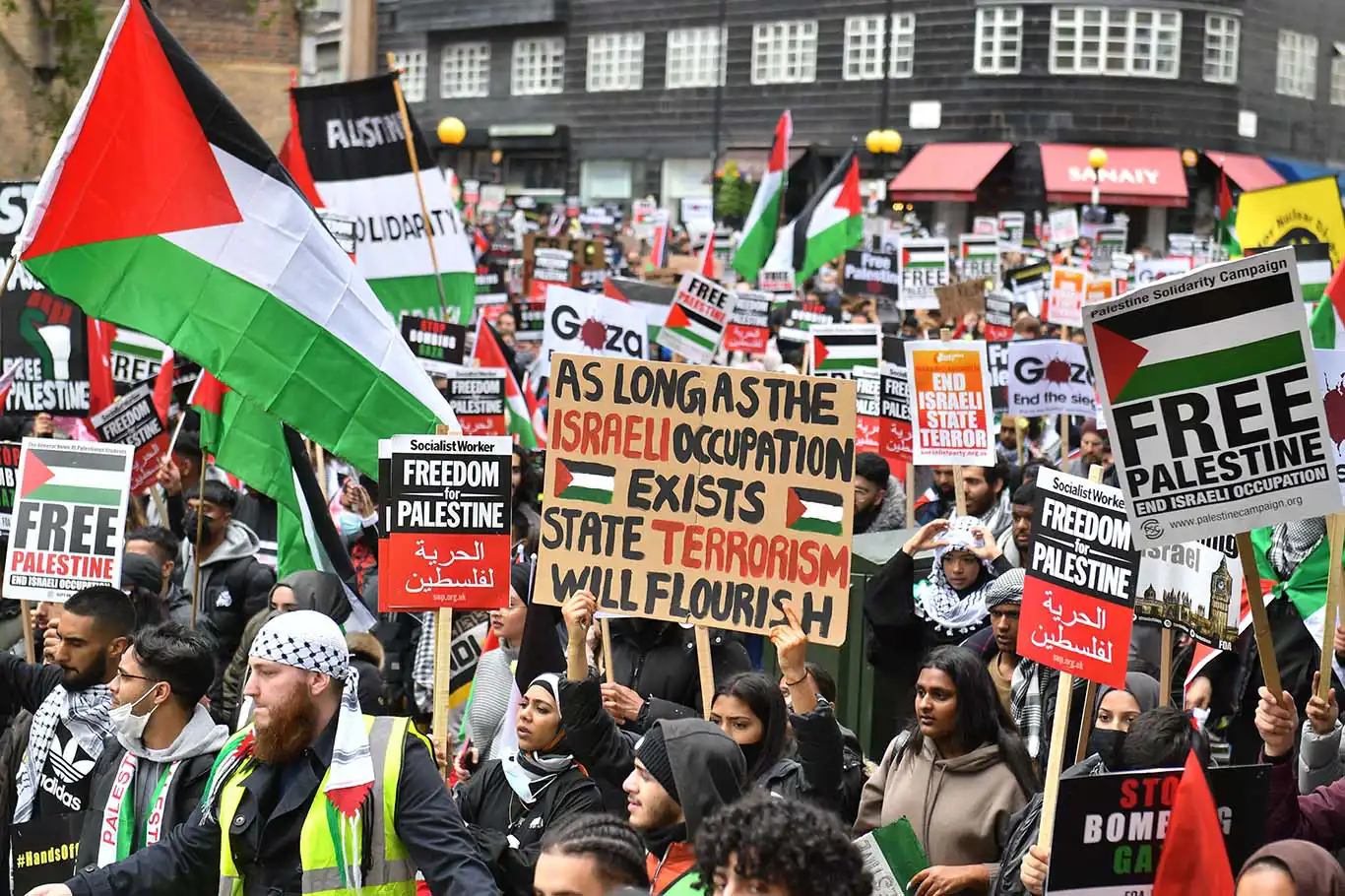 İngiltere'de Filistin'e destek gösterisi