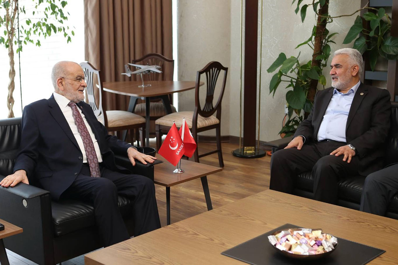 HÜDA PAR ve Saadet Partisi Filistin için İstanbul Yenikapı'da ortak miting düzenleyecek