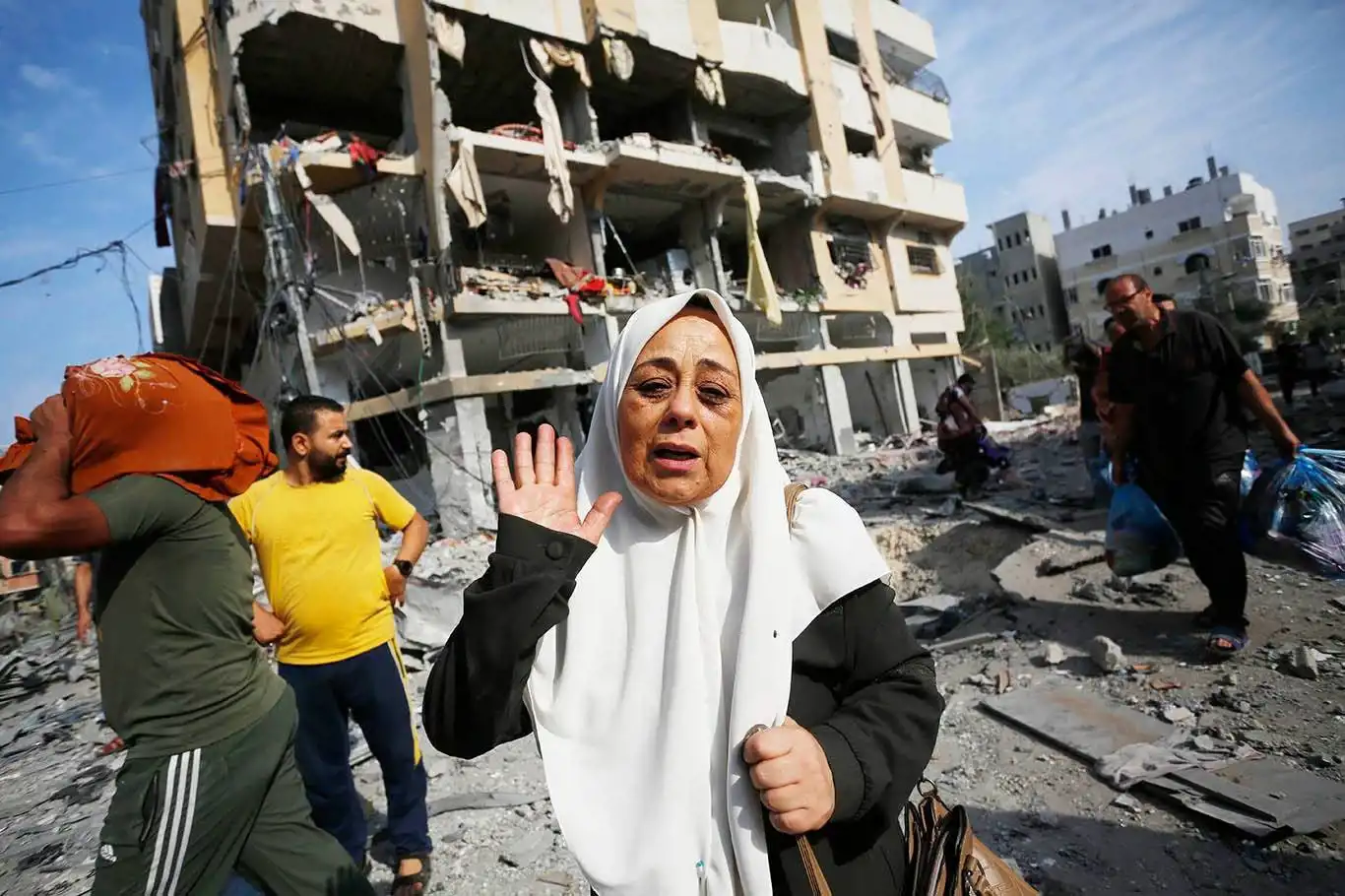Gazze Şeridi'nde 338 bin Filistinli yerinden oldu