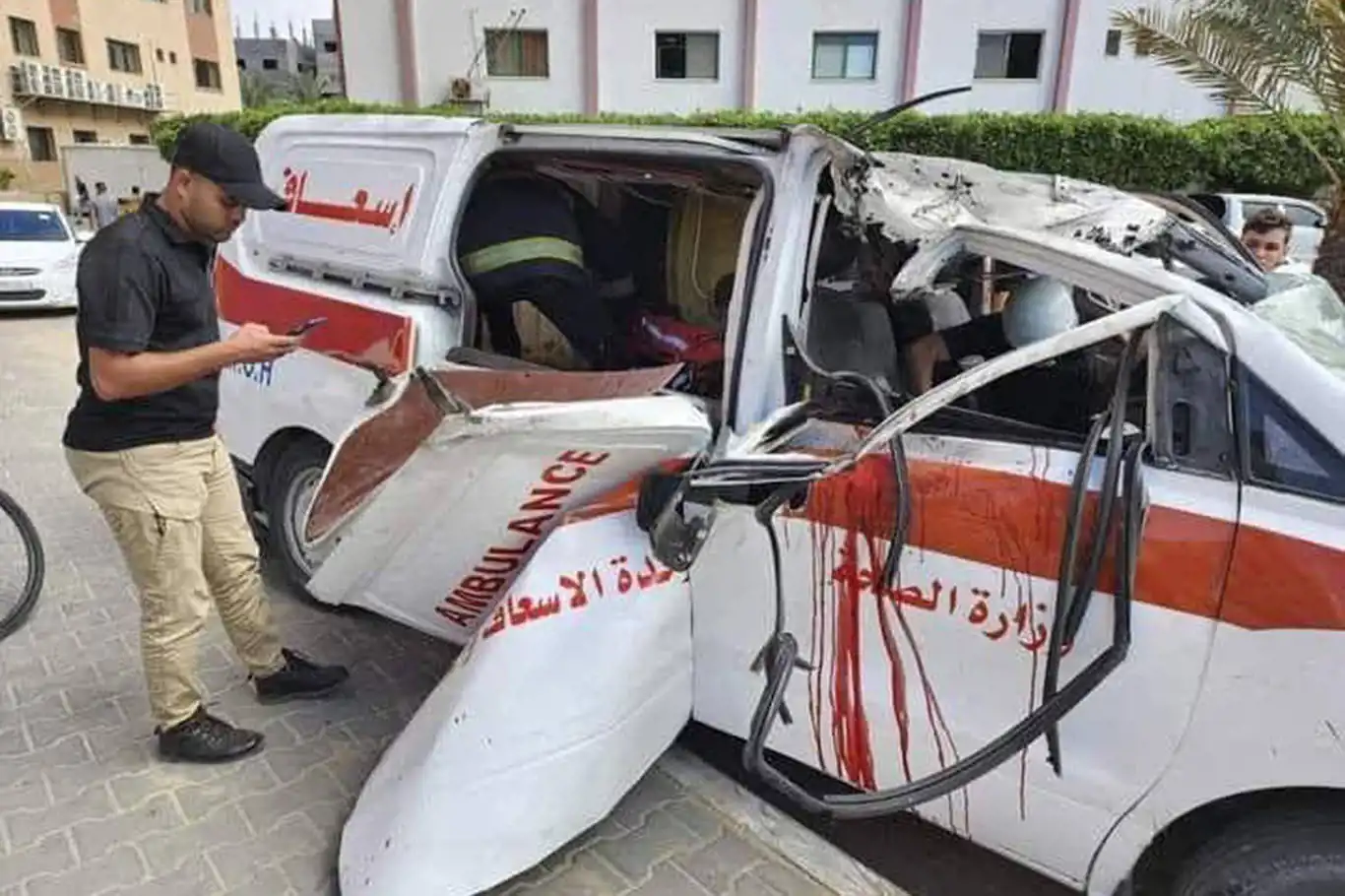 İşgal rejimi yaralı taşıyan ambulansları hedef alıyor