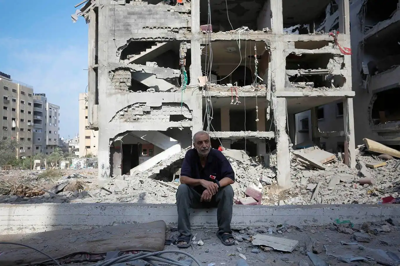BM raportörleri: Gazze'ye yönelik başlatılan saldırı "toplu cezalandırma"